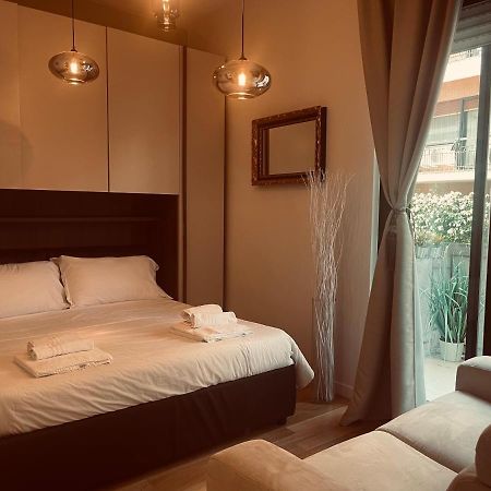 Futura Exclusive Suite 4 Бари Экстерьер фото